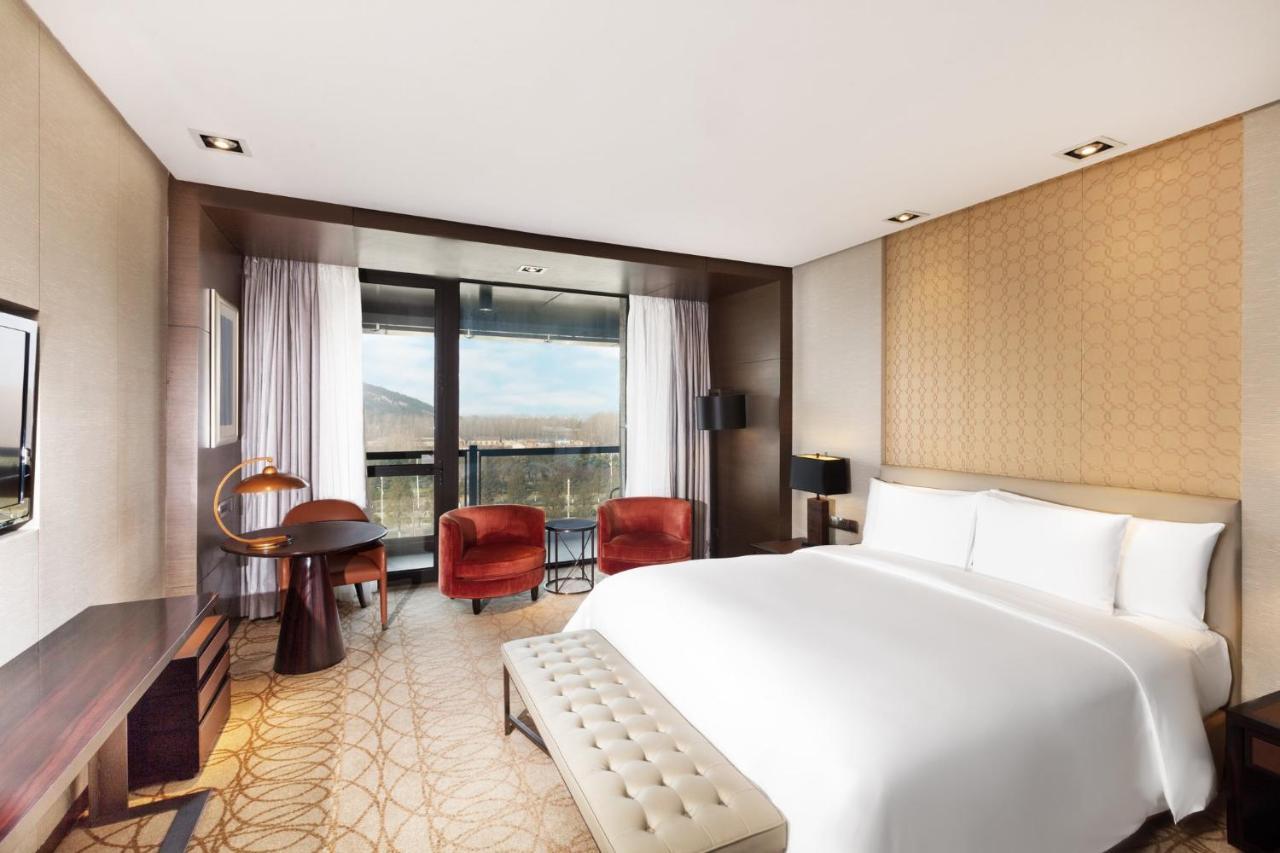 Crowne Plaza Xuzhou Dalong Lake By Ihg Eksteriør billede